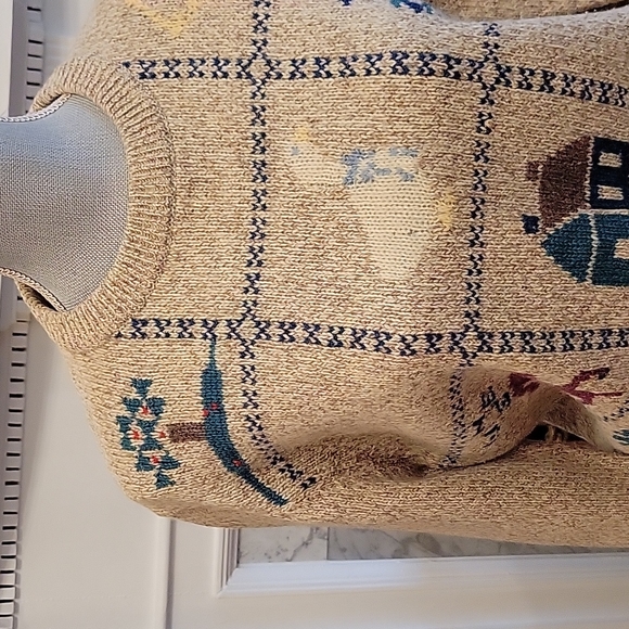 Vintage Woolrich Sweater - Picture 2 of 8
